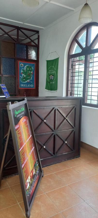 Ocean View Tourist Guest House At Negombo Beach Near The Airport Eksteriør bilde