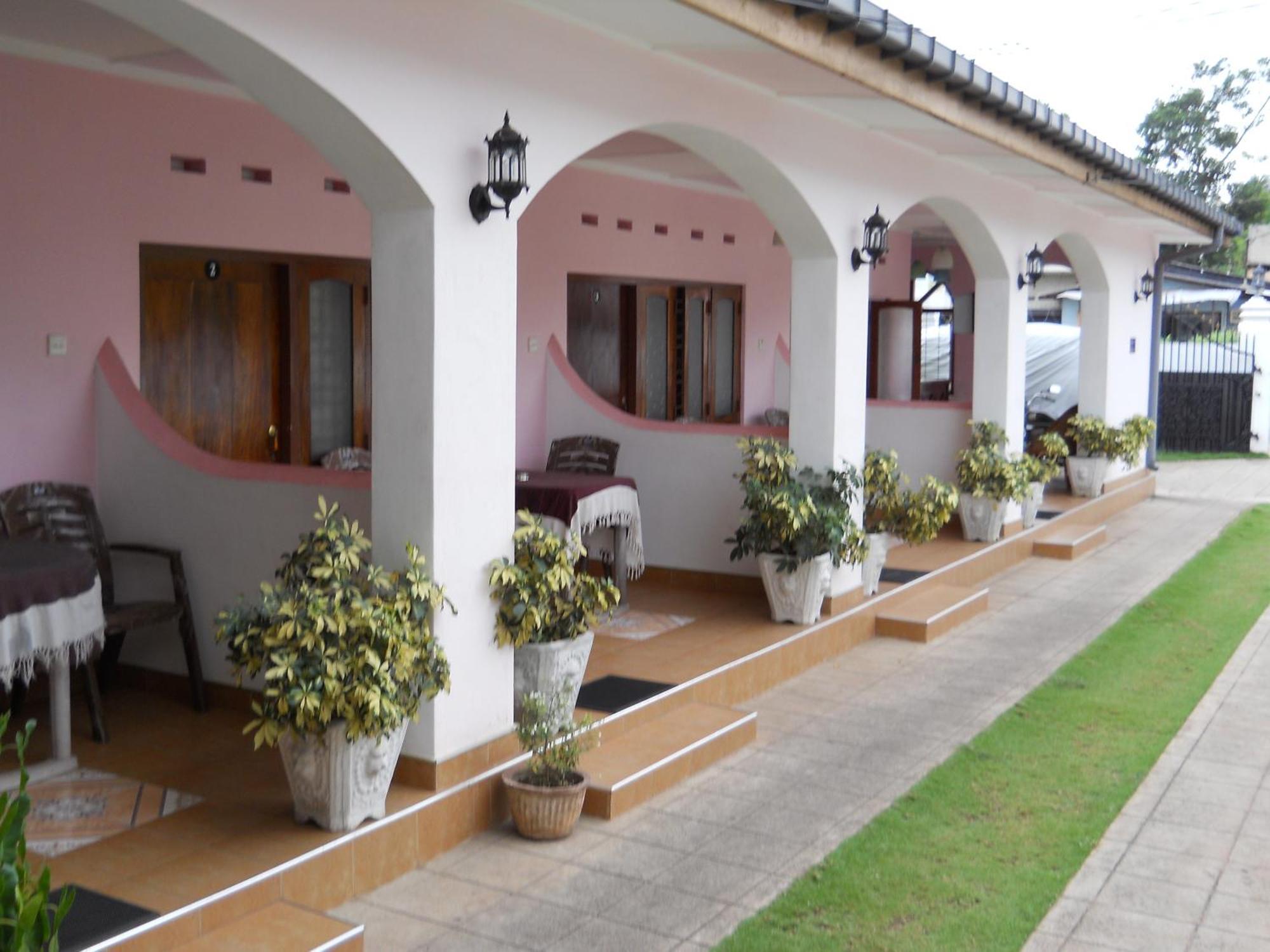 Ocean View Tourist Guest House At Negombo Beach Near The Airport Eksteriør bilde
