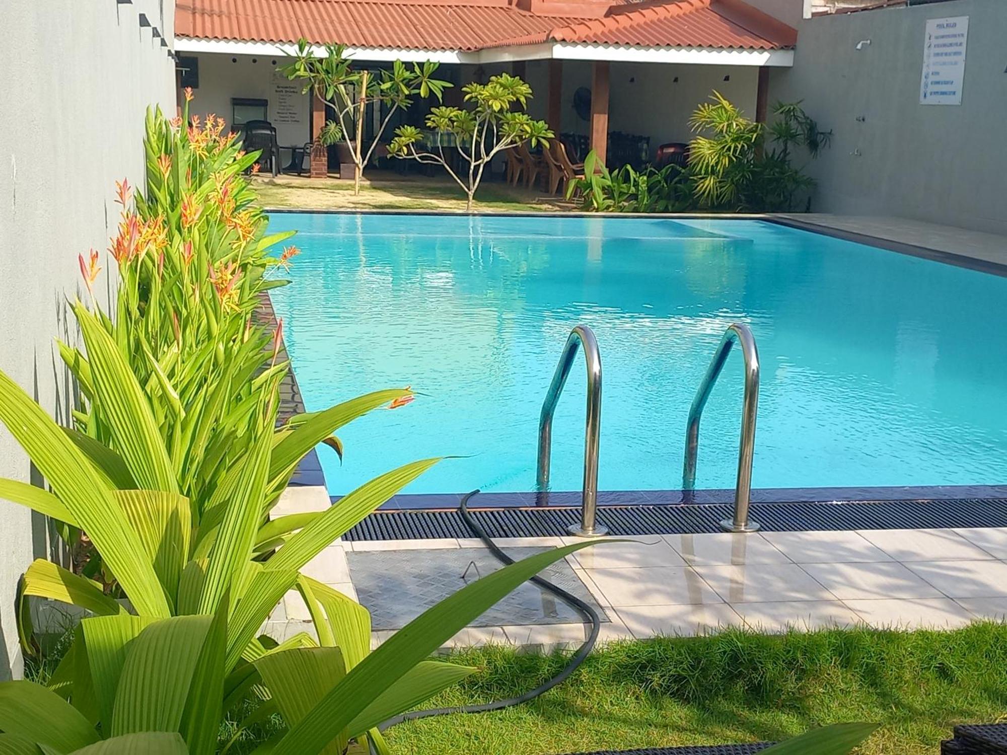 Ocean View Tourist Guest House At Negombo Beach Near The Airport Eksteriør bilde