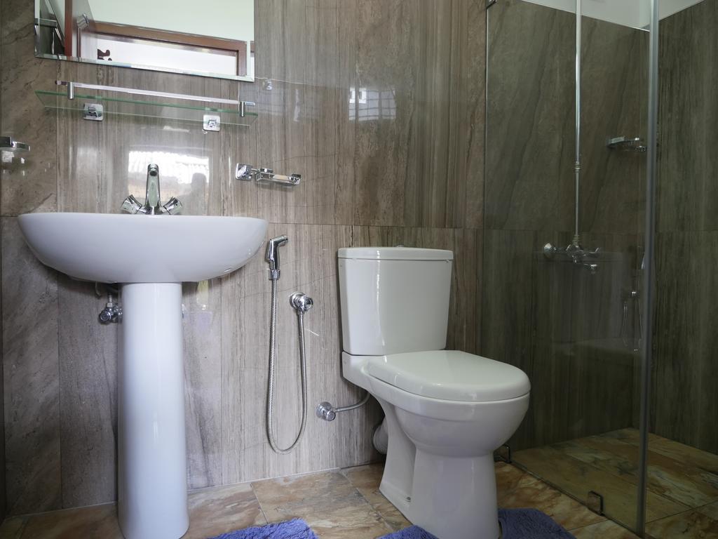 Ocean View Tourist Guest House At Negombo Beach Near The Airport Eksteriør bilde