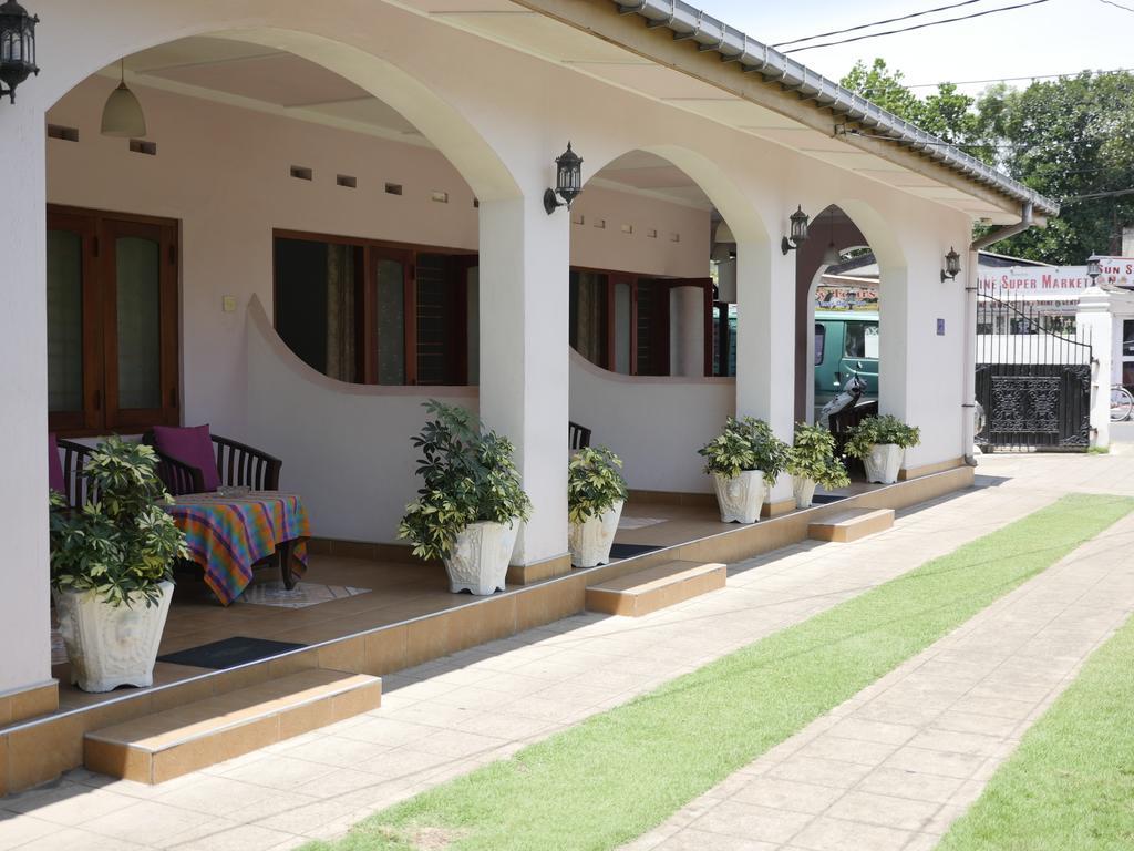Ocean View Tourist Guest House At Negombo Beach Near The Airport Eksteriør bilde
